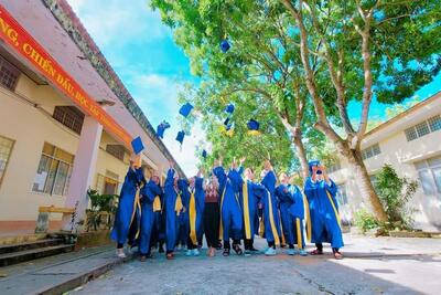 z3978951267145_86568e4bf0980926dc5308f676215f84_02064